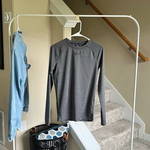 Mens long sleeve workout shirt